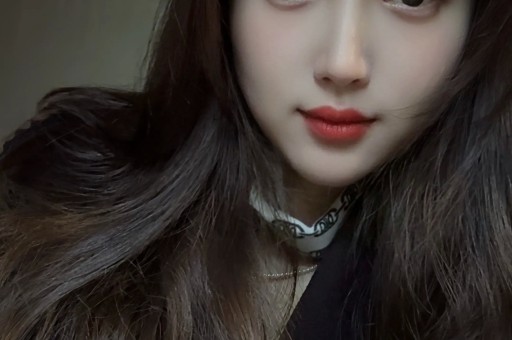 62岁男明星迎娶25岁丹麦美女教练38岁年龄差惊到众多吃瓜网友