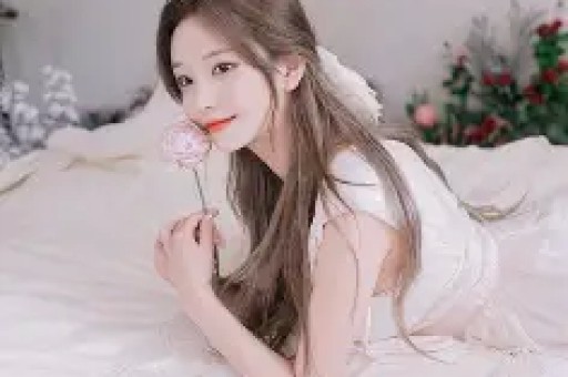 那些年自杀的韩国漂亮的女明星可惜啊！